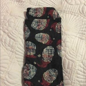 LuLaRoe tween Christmas theme leggings